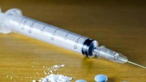 The woman accused the de-addiction centre in the city of providing ‘poor treatment’ and said that she was forced to take this action because of the ‘easy availability of drugs in the area’.(Shutterstock) The woman accused the de-addiction centre in the city of providing ‘poor treatment’ and said that she was forced to take this action because of the ‘easy availability of drugs in the area’.(Shutterstock)