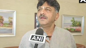 The ED had in September last year registered a money-laundering case against Shivakumar and few others on the basis of an alleged tax evasion and hawala transactions case.(ANI) The ED had in September last year registered a money-laundering case against Shivakumar and few others on the basis of an alleged tax evasion and hawala transactions case.(ANI)
