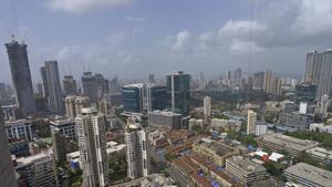 The Brihanmumbai Municipal Corporation (BMC) has lost 12 on-street parking lots to various reasons in the past few years.(Pratik Chorge/HT Photo) The Brihanmumbai Municipal Corporation (BMC) has lost 12 on-street parking lots to various reasons in the past few years.(Pratik Chorge/HT Photo)