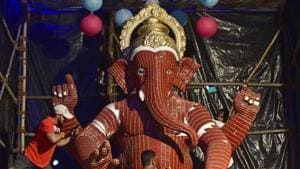 Ganesh Chaturthi 2019: Devotees celebrate the festival by keeping idols of Lord Ganesha at home or in pandals where huge statues are displayed.(Satyabrata Tripathy/HT Photo)