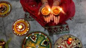 There have been cases of Hindu girls, some under the age of 18, allegedly being abducted and converted to Islam before being married to Muslim men in Pakistan.(AP /Photo used for representational purpose only) There have been cases of Hindu girls, some under the age of 18, allegedly being abducted and converted to Islam before being married to Muslim men in Pakistan.(AP /Photo used for representational purpose only)