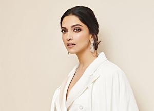 Deepika Padukone’s teacher says that she has a lovely, elegant voice. Deepika Padukone’s teacher says that she has a lovely, elegant voice.
