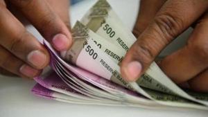Traders will also look to Fed Chairman Powell’s speech in Zurich on Friday for more clues on the policy outlook.(Mint Photo) Traders will also look to Fed Chairman Powell’s speech in Zurich on Friday for more clues on the policy outlook.(Mint Photo)