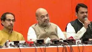 Maharashtra Chief Minister Devendra Fadnavis with BJP President Amit Shah and Shiv Sena leader Uddhav Thackeray.(PTI Photo) Maharashtra Chief Minister Devendra Fadnavis with BJP President Amit Shah and Shiv Sena leader Uddhav Thackeray.(PTI Photo)