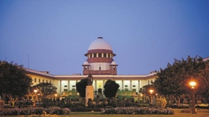 It took strong exception to the HC’s tinkering of its 2017 verdict on right to conduct administration and prayers in churches in a dispute between two factions.(HT image) It took strong exception to the HC’s tinkering of its 2017 verdict on right to conduct administration and prayers in churches in a dispute between two factions.(HT image)