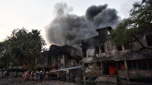 New Delhi, India-September 07, 2019: Firefighters douse the fire in an oil Godown, at Punjabi Bagh, in New Delhi, India, on Saturday, September 07, 2019. A fire broke out at a godown in west Delhi's Punjabi Bagh area at 4:57pm. (Photo by Sanchit Khanna / Hindustan Times) New Delhi, India-September 07, 2019: Firefighters douse the fire in an oil Godown, at Punjabi Bagh, in New Delhi, India, on Saturday, September 07, 2019. A fire broke out at a godown in west Delhi's Punjabi Bagh area at 4:57pm. (Photo by Sanchit Khanna / Hindustan Times)