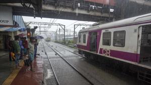 The Shiv Sena, which controls the Brihanmumbai Municipal Corporation (BMC), on Friday blamed Metro construction and other development work in Mumbai for waterlogging across the city after the heavy rain spell. (Photo by Aalok Soni/ Hindustan Times) The Shiv Sena, which controls the Brihanmumbai Municipal Corporation (BMC), on Friday blamed Metro construction and other development work in Mumbai for waterlogging across the city after the heavy rain spell. (Photo by Aalok Soni/ Hindustan Times)