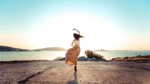 Native Hawaiians who participated in a blood-pressure-lowering programme incorporating their cultural dance of hula lowered their blood pressure more than those who received standard education on diet and exercise.(Unsplash) Native Hawaiians who participated in a blood-pressure-lowering programme incorporating their cultural dance of hula lowered their blood pressure more than those who received standard education on diet and exercise.(Unsplash)