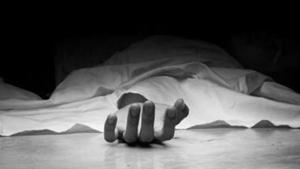A 40-year-old ragpicker was killed after a box containing a chemical substance exploded on a footpath in Hyderabad.(GETTY IMAGES.) A 40-year-old ragpicker was killed after a box containing a chemical substance exploded on a footpath in Hyderabad.(GETTY IMAGES.)