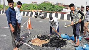 The Jaipur-Delhi side of the flyover was damaged on May 8 this year. This was the second time it was damaged in a year.(HT File) The Jaipur-Delhi side of the flyover was damaged on May 8 this year. This was the second time it was damaged in a year.(HT File)