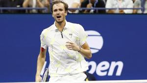 Daniil Medvedev of Russia serves against Rafael Nadal of Spain.(USA TODAY Sports) Daniil Medvedev of Russia serves against Rafael Nadal of Spain.(USA TODAY Sports)