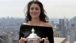 US Open winner Bianca Andreescu poses with her trophy.(REUTERS) US Open winner Bianca Andreescu poses with her trophy.(REUTERS)