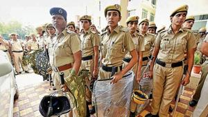 Difficult working conditions, lack of regular rest days and less staff has made the police personnel prone to stress and tension, which impacts the effectiveness and quality of policing, officials say.(HT Archive) Difficult working conditions, lack of regular rest days and less staff has made the police personnel prone to stress and tension, which impacts the effectiveness and quality of policing, officials say.(HT Archive)