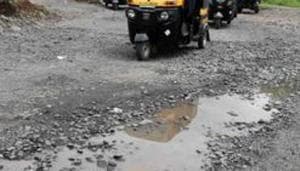 With thousands of potholes being reported every monsoon, the Brihanmumbai Municipal Corporation (BMC) has now made it compulsory for all wards to conduct a road roughness index test before opening up a repaired road for vehicular movement.(Hindustan Times) With thousands of potholes being reported every monsoon, the Brihanmumbai Municipal Corporation (BMC) has now made it compulsory for all wards to conduct a road roughness index test before opening up a repaired road for vehicular movement.(Hindustan Times)