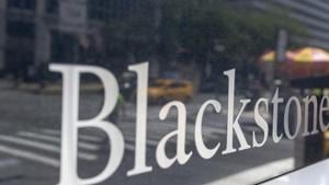 The move will give Blackstone control of a five million square feet portfolio, including several marquee properties like One Indiabulls and Indiabulls Finance Centre in Mumbai’s Lower Parel and Prabhadevi areas, two in Gurugram and one in New Delhi.(Bloomberg) The move will give Blackstone control of a five million square feet portfolio, including several marquee properties like One Indiabulls and Indiabulls Finance Centre in Mumbai’s Lower Parel and Prabhadevi areas, two in Gurugram and one in New Delhi.(Bloomberg)
