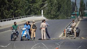 Curfew-like restrictions were reimposed on Tuesday in several parts of Kashmir, including the city, to foil any plans on taking out Muharram processions in the Valley as authorities apprehended that large congregations might lead to violence.(PTI) Curfew-like restrictions were reimposed on Tuesday in several parts of Kashmir, including the city, to foil any plans on taking out Muharram processions in the Valley as authorities apprehended that large congregations might lead to violence.(PTI)
