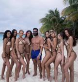 Dan Bilzerian with models Dan Bilzerian with models