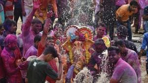 Devotees in a procession of lords Ganesh “ to immerse idols of elephant-headed Hindu god Ganesha in the temporary water pond made by Delhi Government at Geeta Colony in New Delhi, India, on Thursday, September 12, 2019. marking the end of the 10-day long Ganesh Chaturthi festival.(Raj K Raj/ Hindustan Times) Devotees in a procession of lords Ganesh “ to immerse idols of elephant-headed Hindu god Ganesha in the temporary water pond made by Delhi Government at Geeta Colony in New Delhi, India, on Thursday, September 12, 2019. marking the end of the 10-day long Ganesh Chaturthi festival.(Raj K Raj/ Hindustan Times)