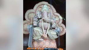 A large number of devotees have been visiting the pandal to see the unique art work (representational image).(Facebook/Veer Bhagat Singh Ganesh Utsav Mandal Akola) A large number of devotees have been visiting the pandal to see the unique art work (representational image).(Facebook/Veer Bhagat Singh Ganesh Utsav Mandal Akola)