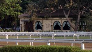 A big part of the appeal of institutions like Gallops, at the Mahalaxmi Racecourse, is the old-world charm of everything from their menus to their decor and kindly, old-fashioned waiters.(HT File Photo) A big part of the appeal of institutions like Gallops, at the Mahalaxmi Racecourse, is the old-world charm of everything from their menus to their decor and kindly, old-fashioned waiters.(HT File Photo)