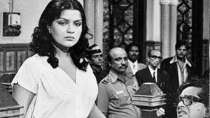 Always in the dock: Zeenat Aman in Insaf ka Tarazu.(HT Archives) Always in the dock: Zeenat Aman in Insaf ka Tarazu.(HT Archives)