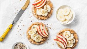 Bananas are a healthy, potassium-packed source of energy, while apples help keep blood sugar levels stable.(iStock) Bananas are a healthy, potassium-packed source of energy, while apples help keep blood sugar levels stable.(iStock)