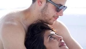 Priyanka Chopra and Nick Jonas caught n camera as they gaze lovingly into each others’ eyes/ Priyanka Chopra and Nick Jonas caught n camera as they gaze lovingly into each others’ eyes/
