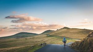 So whether you are travelling for a business trip or for leisure, these tricks are a sure-shot way of ensuring that if you don’t lose any, you also don’t put any weight on during your holiday.(Unsplash) So whether you are travelling for a business trip or for leisure, these tricks are a sure-shot way of ensuring that if you don’t lose any, you also don’t put any weight on during your holiday.(Unsplash)