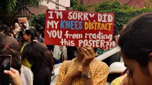 College girls protesting outside college(HT) College girls protesting outside college(HT)