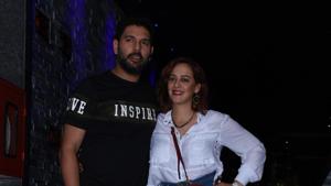 Yuvraj Singh and his wife Hazel Keech seen at Bandra in Mumbai.(MH_ST) Yuvraj Singh and his wife Hazel Keech seen at Bandra in Mumbai.(MH_ST)