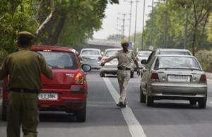 Kejriwal has announced the odd-even scheme for 10 days in November(Hindustan Times) Kejriwal has announced the odd-even scheme for 10 days in November(Hindustan Times)