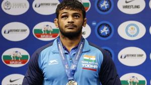 Deepak Punia poses with his medal.(AP) Deepak Punia poses with his medal.(AP)