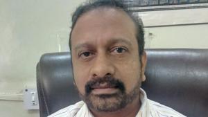 Dr Sanjeev Wavare, PMC assistant medical officer of health(HT PHOTO) Dr Sanjeev Wavare, PMC assistant medical officer of health(HT PHOTO)