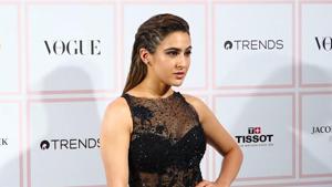 <p>A star-studded night ensued at Vogue Beauty Awards 2019. Putting their best fashion foot forward, celebrities rocked the red carpet. Alia Bhatt, Malaika Arora, Sara Ali Khan and others attended the event. Vogue Beauty Awards turned 10 this year and the theme of the award show was 'Disco'. The 10th edition of Vogue Beauty Awards was held at JW Marriott, Mumbai.</p>