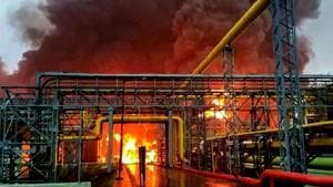 Navi Mumbai: Smoke billows from a fire at an Oil and Natural Gas Corporation's (ONGC) gas processing plant in Uran area near Navi Mumbai, Tuesday, Sept 3, 2019.(PTI) Navi Mumbai: Smoke billows from a fire at an Oil and Natural Gas Corporation's (ONGC) gas processing plant in Uran area near Navi Mumbai, Tuesday, Sept 3, 2019.(PTI)