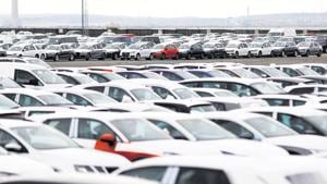 Municipal officials on Wednesday said they were all set to enforce rules notified in the new parking policy and had begun work on preparing area-wise parking plans and differential parking charges.(REUTERS) Municipal officials on Wednesday said they were all set to enforce rules notified in the new parking policy and had begun work on preparing area-wise parking plans and differential parking charges.(REUTERS)