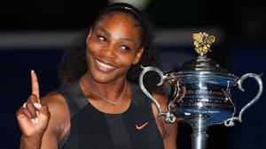 Serena Williams with the 2017 Australian Open trophy.(Getty Images) Serena Williams with the 2017 Australian Open trophy.(Getty Images)