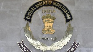 The Central Bureau of Investigation (CBI) on Thursday raided former Bengaluru police commissioner Alok Kumar’s official residence and office in connection with alleged tapping of phones of politicians and bureaucrats(PTI Photo) The Central Bureau of Investigation (CBI) on Thursday raided former Bengaluru police commissioner Alok Kumar’s official residence and office in connection with alleged tapping of phones of politicians and bureaucrats(PTI Photo)