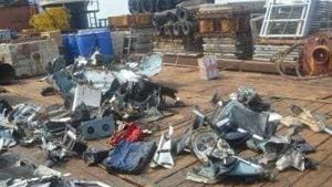 Debris recovered so far of he Pawan Hans helicopter carrying seven people, including five senior Oil and Natural Gas Corporation Limited (ONGC) officials, which crashed off Mumbai’s coast .(Hindustan Times) Debris recovered so far of he Pawan Hans helicopter carrying seven people, including five senior Oil and Natural Gas Corporation Limited (ONGC) officials, which crashed off Mumbai’s coast .(Hindustan Times)