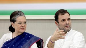 Congress’ interim president Sonia Gandhi and MP Rahul Gandhi will campaign for the party in Haryana assembly elections.(ANI File)