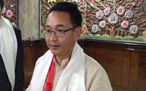 Sikkim CM can now contest bypolls after Election Commission reduced his disqualification period to one year and one month.(@KirenRijiju/Twitter)