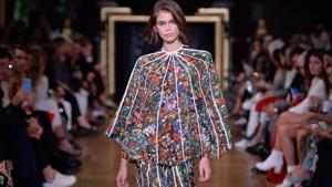 British designer Stella McCartney pleaded for fashion to “wake up” and help save the planet after her first Paris show as part of the industry’s biggest luxury conglomerate.(Stella McCartney/Instagram) British designer Stella McCartney pleaded for fashion to “wake up” and help save the planet after her first Paris show as part of the industry’s biggest luxury conglomerate.(Stella McCartney/Instagram)