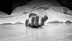 The Forensic experts said that the mobile exploded in the early hours of the morning after overheating.(HT Photo/Representative Image) The Forensic experts said that the mobile exploded in the early hours of the morning after overheating.(HT Photo/Representative Image)