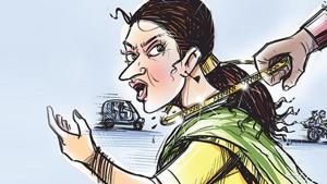 Two men snatched a 60-year-old woman’s gold chain in New Delhi’s Ashok Nagar. Two men snatched a 60-year-old woman’s gold chain in New Delhi’s Ashok Nagar.