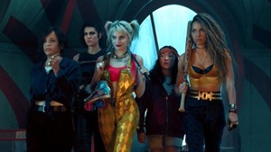 Birds of Prey features Harley Quinn (Margot Robbie), Black Canary (Jurnee Smollett-Bell), Huntress (Mary Elizabeth Winstead), detective Renee Montoya (Rosie Perez) and Cassandra Cain (Ella Jay Basco).