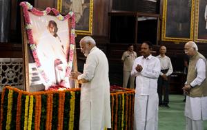 Prime Minister Narendra Modi pays tribute to Mahatma Gandhi on his 150th birth anniversary at Parliament House in New Delhi on Wednesday.(ANI photo) Prime Minister Narendra Modi pays tribute to Mahatma Gandhi on his 150th birth anniversary at Parliament House in New Delhi on Wednesday.(ANI photo)