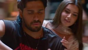 Marjaavaan song Tum Hi Aana: Sidharth Malhotra and Tara Sutaria romance in the song. Marjaavaan song Tum Hi Aana: Sidharth Malhotra and Tara Sutaria romance in the song.