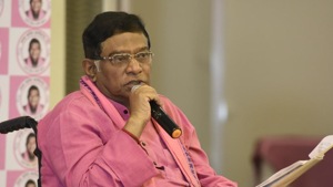 BJP’s Paikara had alleged that Amit submitted false information regarding his birth certificate while filing nomination during the 2013 state polls.(HT file photo) BJP’s Paikara had alleged that Amit submitted false information regarding his birth certificate while filing nomination during the 2013 state polls.(HT file photo)