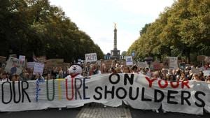 Students take part in the Global Climate Strike of the Fridays for Future movement in Berlin, Germany.(Reuters) Students take part in the Global Climate Strike of the Fridays for Future movement in Berlin, Germany.(Reuters)