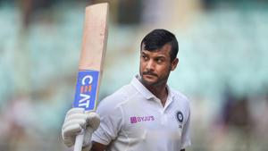 Visakhapatnam: India's Mayank Agarwal acknowledges the crowd as he walks back to pavilion after losing his wicket.(PTI) Visakhapatnam: India's Mayank Agarwal acknowledges the crowd as he walks back to pavilion after losing his wicket.(PTI)